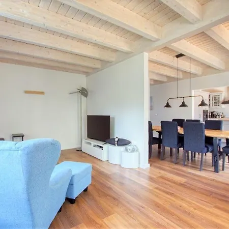 Holiday home Ferienhaus-holyharbour-8-kgb-13 *