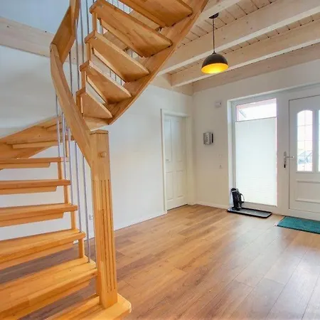 Holiday home Ferienhaus-holyharbour-8-kgb-13 *